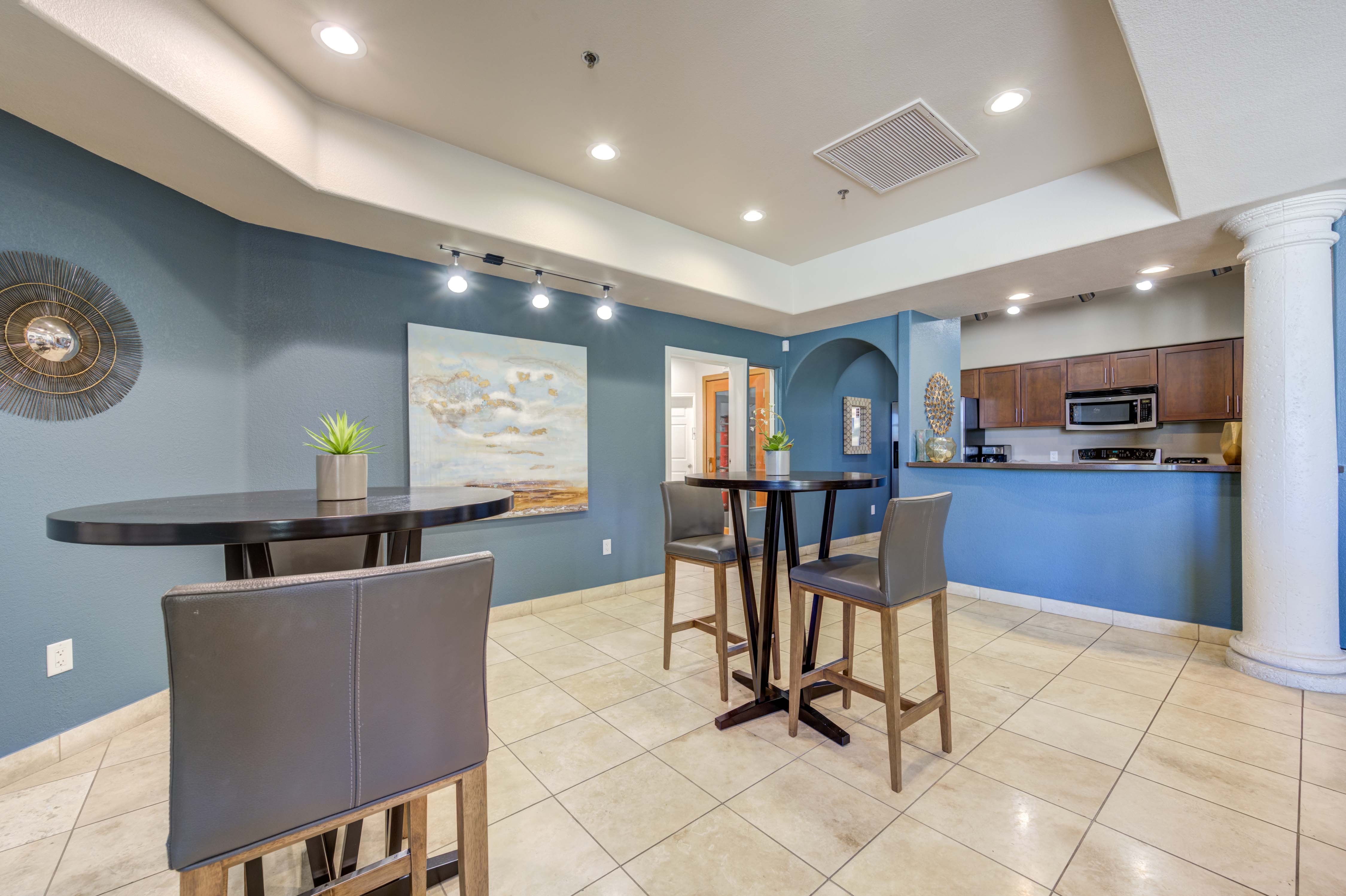 Tresa At Arrowhead Apartment Homes photo 2